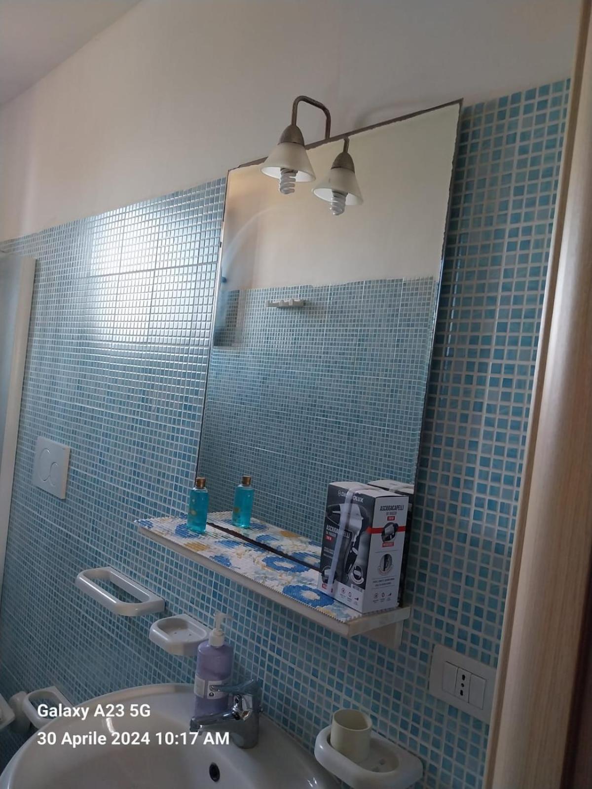 Holiday House Apartment ปอร์โตเชซาเรโอ ภายนอก รูปภาพ